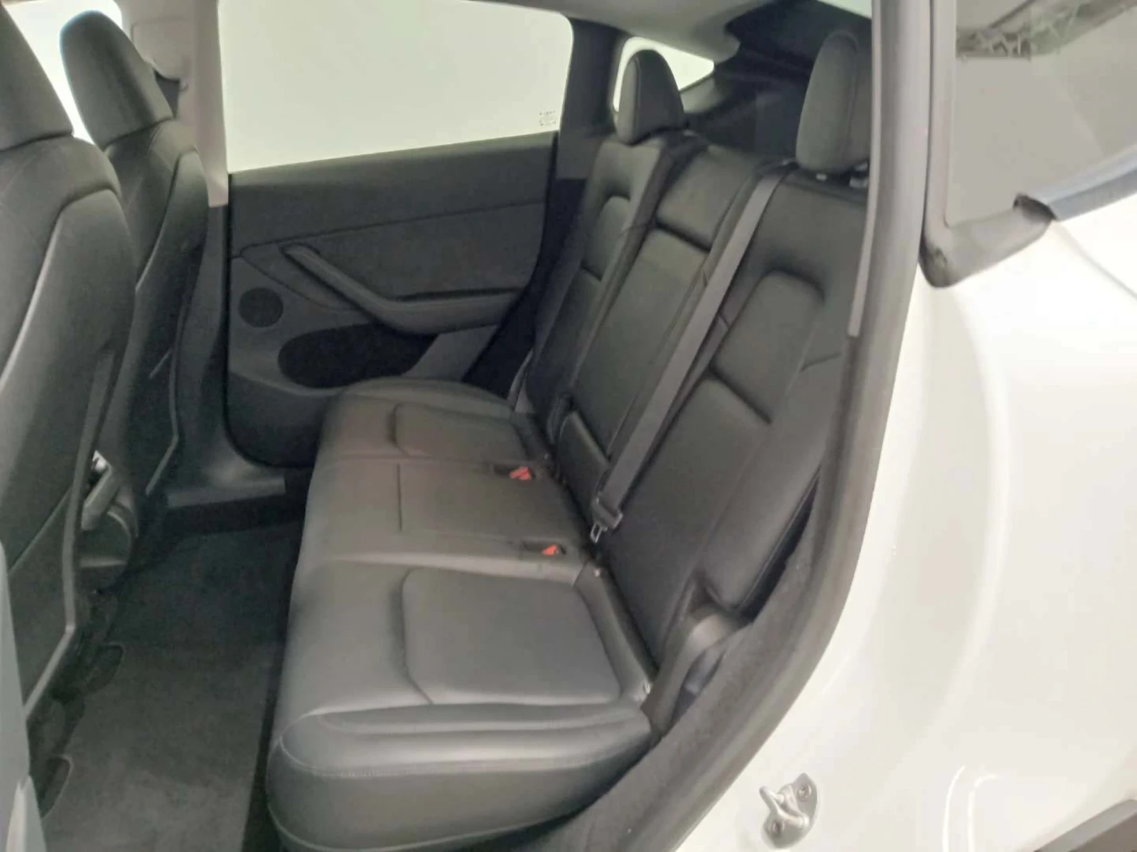 Tesla Model Y Standart Range Leather LED Navi Camera, снимка 8 - Автомобили и джипове - 56651055