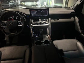 Toyota Land cruiser 300, снимка 10