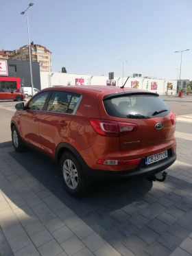 Kia Sportage 2.0 D 136 к. с. УНИКАТ , снимка 7