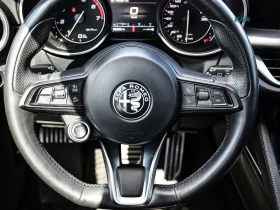 Alfa Romeo Stelvio Harman/Kardon * Ti Sport * АвтоКредит (ЦЕНА ДО БГ), снимка 16