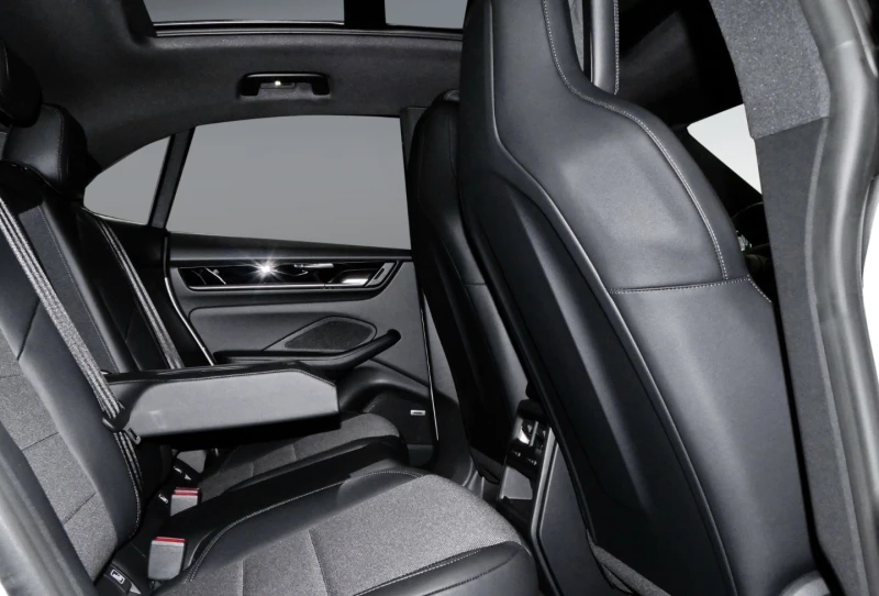 Porsche Macan * MEMORY* PANO* MATRIX* CAM* , снимка 14 - Автомобили и джипове - 50189306