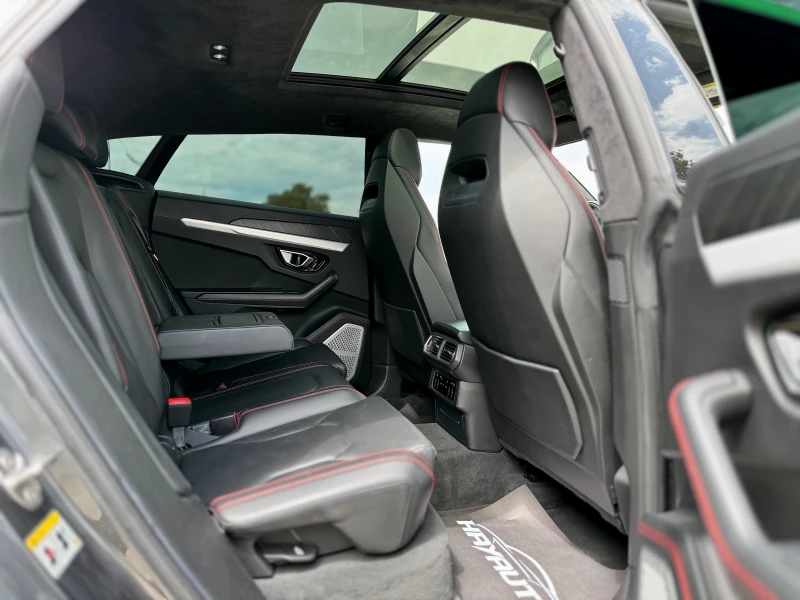Lamborghini Urus Aero Pack= Carbon Ceramic= Bang&Olufsen= Panorama=, снимка 12 - Автомобили и джипове - 50412525