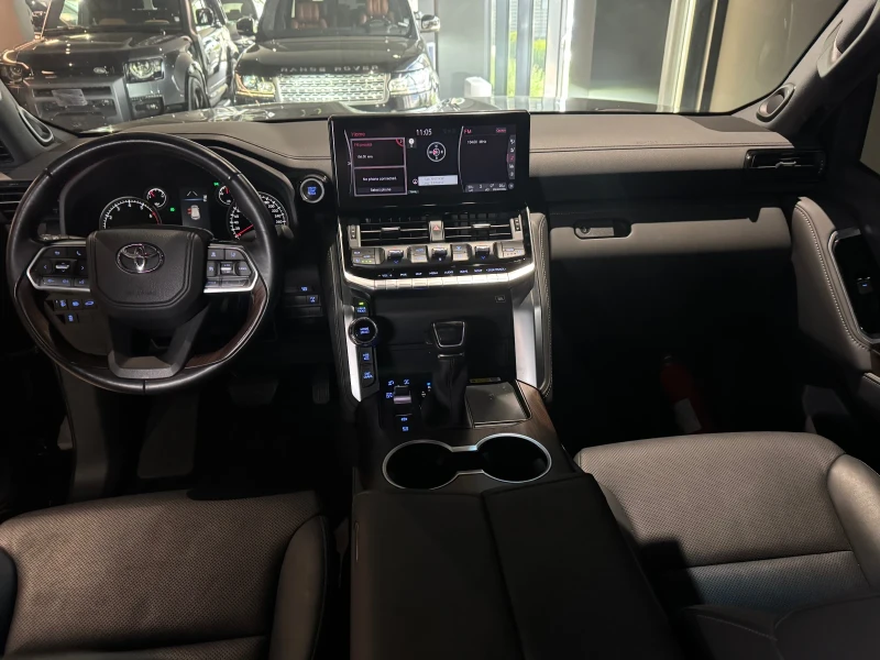 Toyota Land cruiser 300, снимка 9 - Автомобили и джипове - 50796502