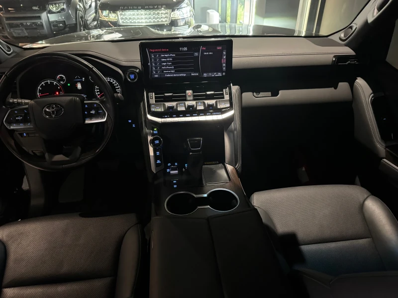 Toyota Land cruiser 300, снимка 10 - Автомобили и джипове - 50796502