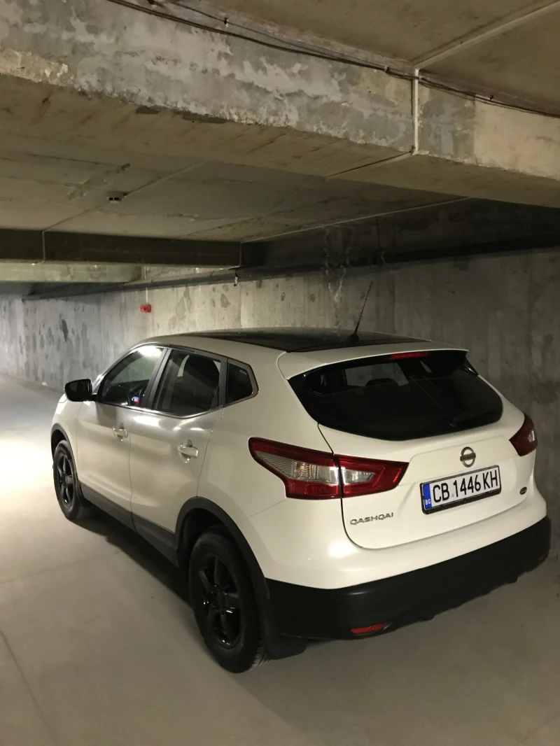 Nissan Qashqai, снимка 4 - Автомобили и джипове - 52725855