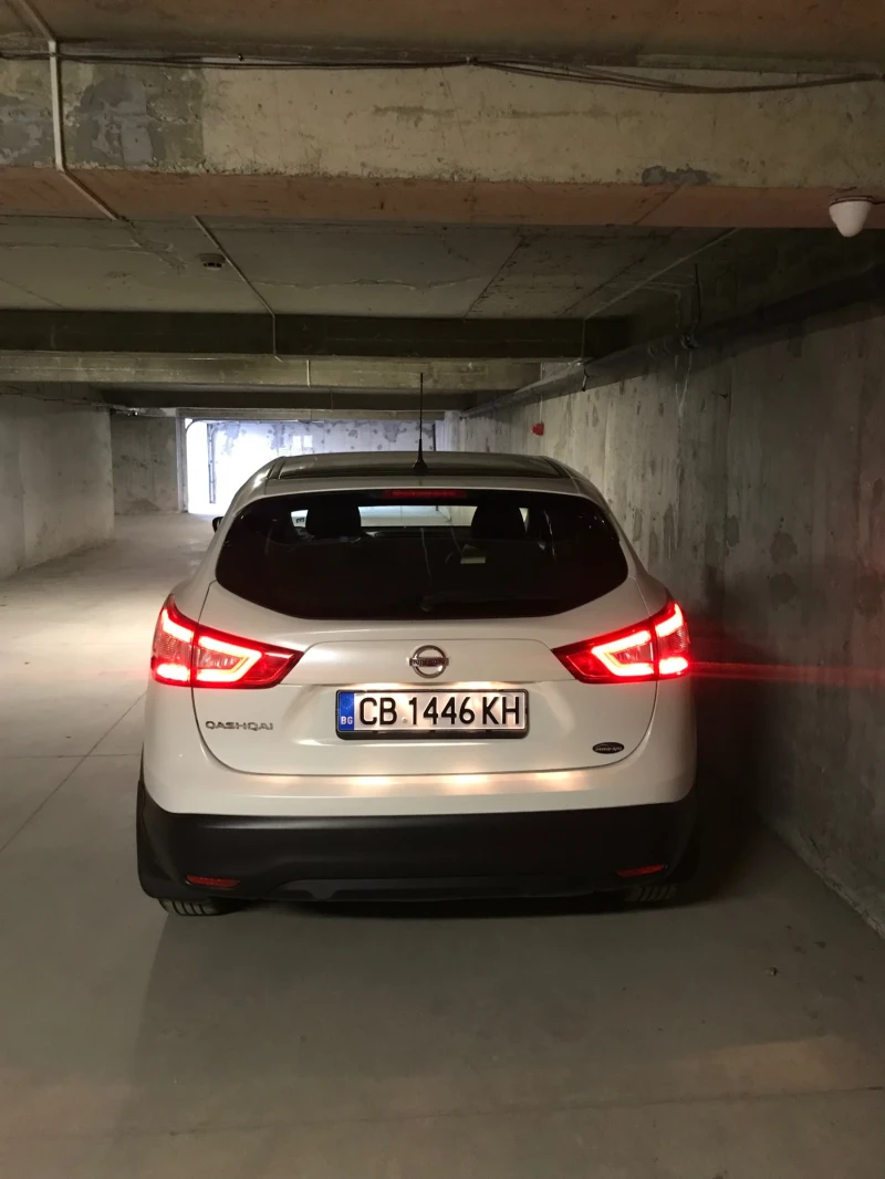 Nissan Qashqai, снимка 5 - Автомобили и джипове - 52725855