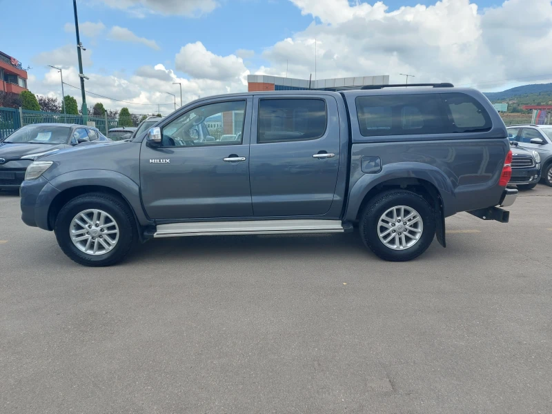 Toyota Hilux 3.0 D4-D, 171 к.с., 4х4, АВТОМАТИК, ЮЖНА ИТАЛИЯ, снимка 4 - Автомобили и джипове - 51414702
