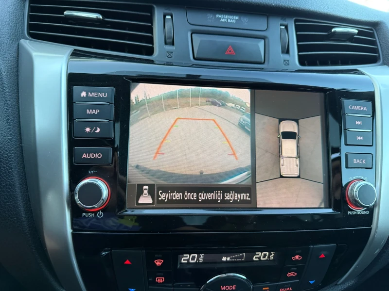 Nissan Navara TEKNA/360 Камера/Подгрев/Шибедах/Като Нов, снимка 13 - Автомобили и джипове - 51843249