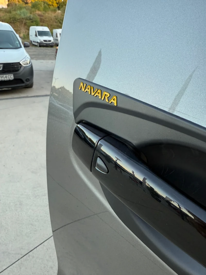 Nissan Navara TEKNA/360 Камера/Подгрев/Шибедах/Като Нов, снимка 9 - Автомобили и джипове - 51843249