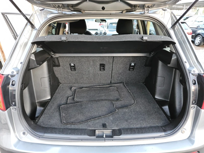 Suzuki Vitara 1.6D/BLACK FRIDAY/LED/КАМЕРА/ДИСТРОНИК/NAVI/БЛУТУТ, снимка 4 - Автомобили и джипове - 52288588