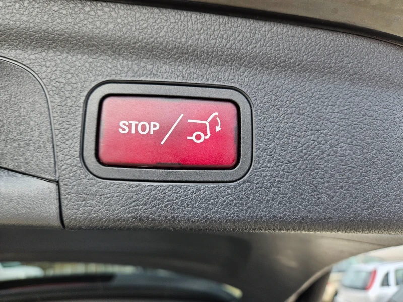 Mercedes-Benz GLE 300 Нов внос от представители на Мерцедес в Милано Ита, снимка 17 - Автомобили и джипове - 53028611