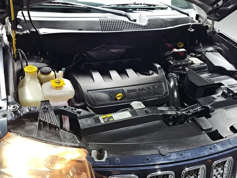 Jeep Compass, снимка 6 - Автомобили и джипове - 54463276