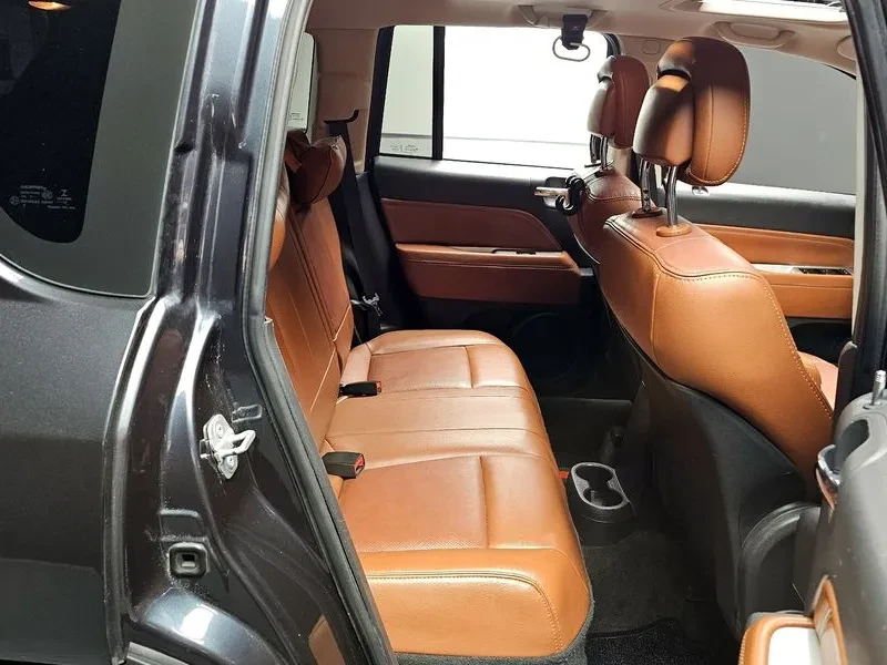 Jeep Compass, снимка 11 - Автомобили и джипове - 54463276