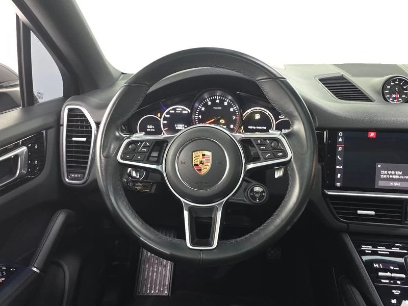 Porsche Cayenne 3.0 DCB Automatic, снимка 9 - Автомобили и джипове - 56062088