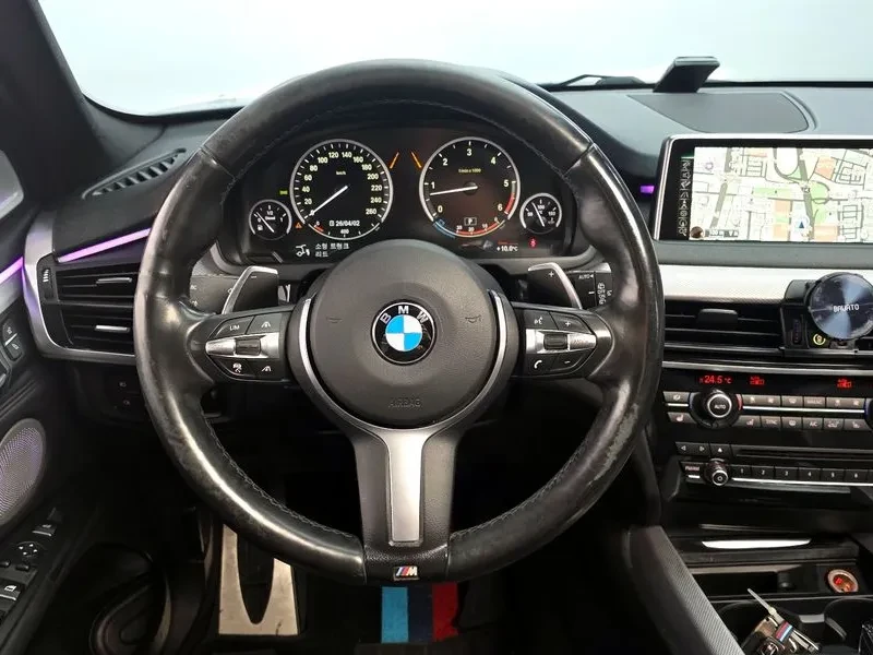 BMW X5 xDrive M50D, снимка 13 - Автомобили и джипове - 56254063