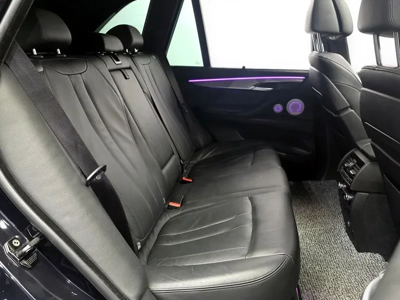 BMW X5 xDrive M50D, снимка 12 - Автомобили и джипове - 56254063