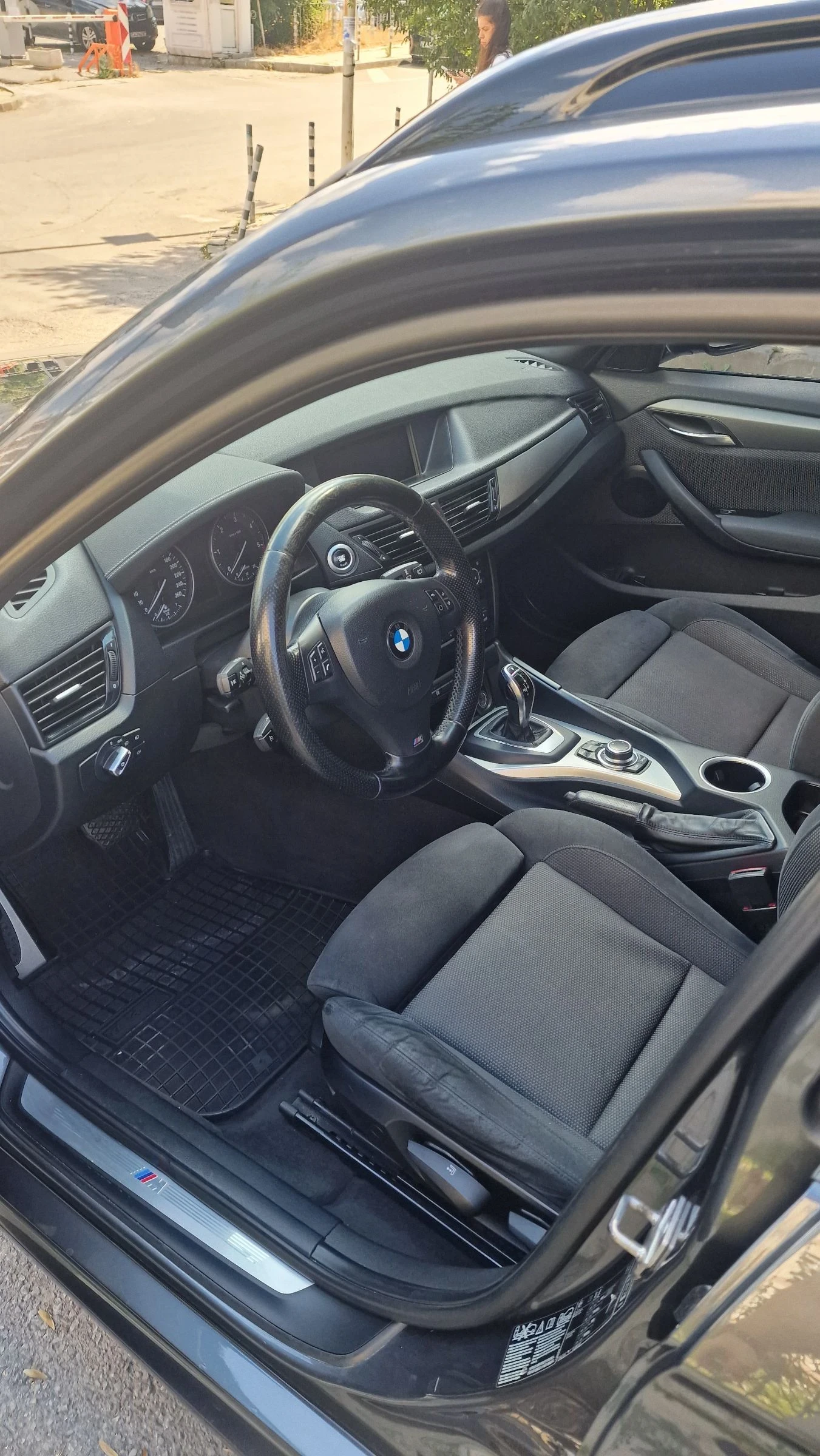 BMW X1 1.8D Xdrive M-Pack - изображение 6