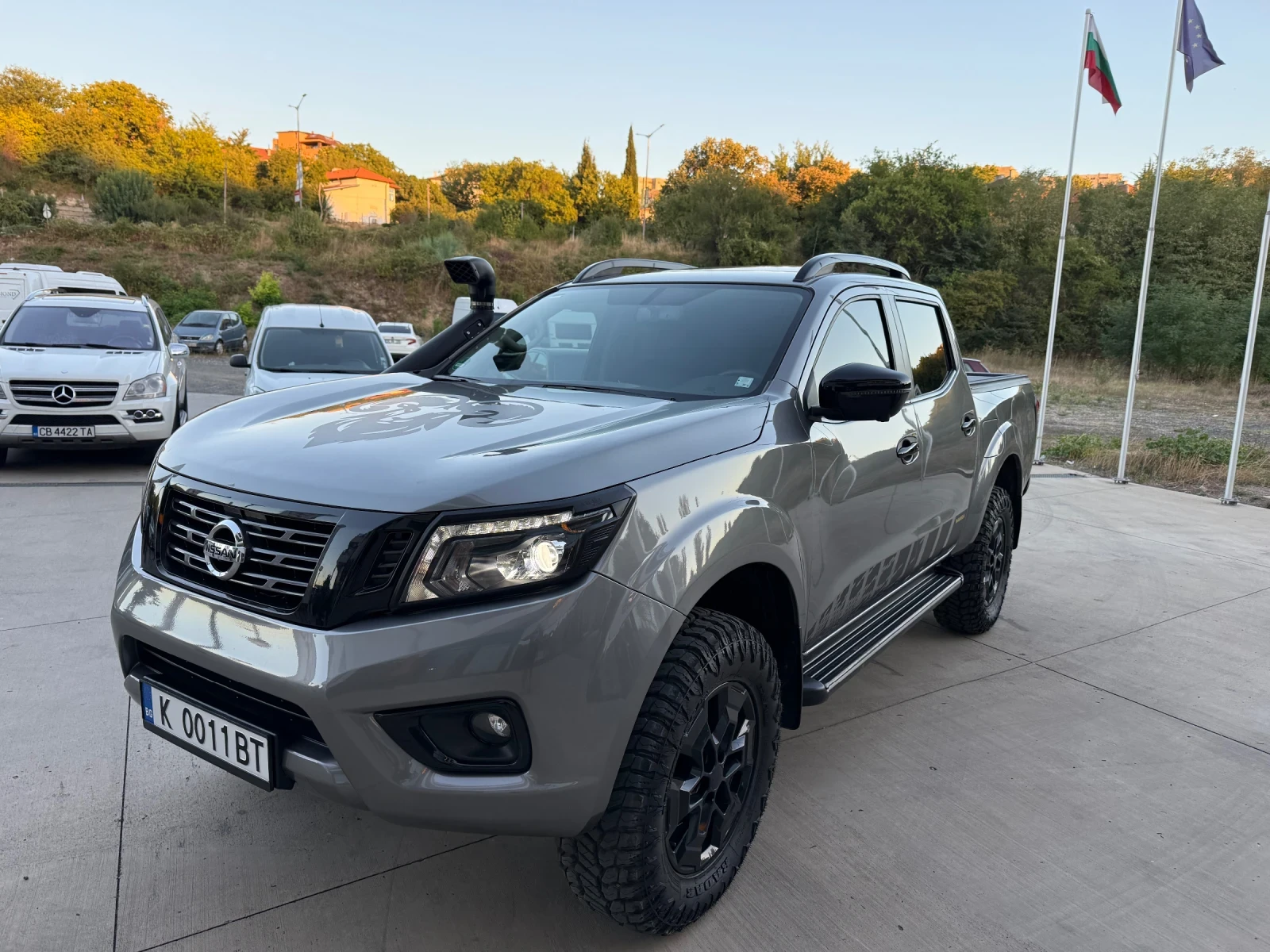 Nissan Navara TEKNA/360 Камера/Подгрев/Шибедах/Като Нов - изображение 2