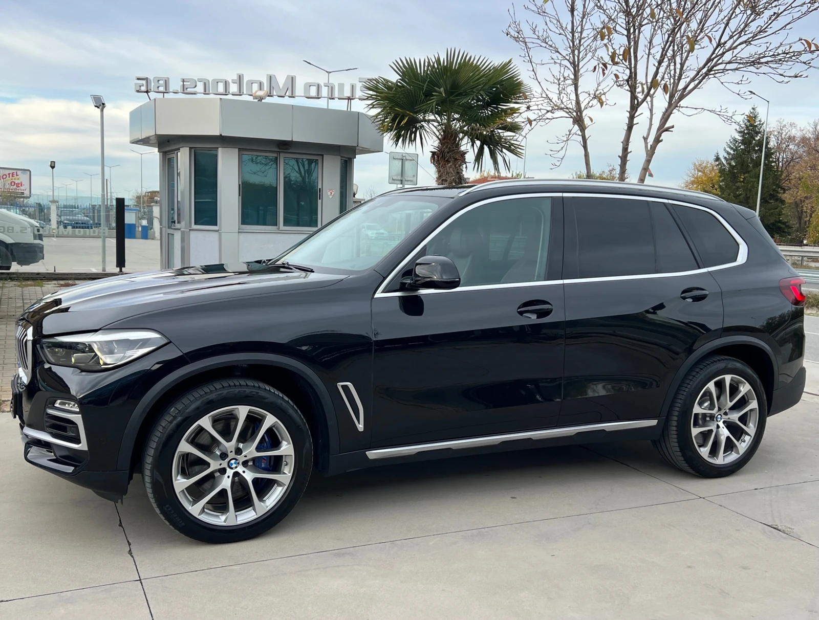 BMW X5 30d, 286ps, X-Drive, X-Line, 7м, MHEV48V, DISTR, L - изображение 7