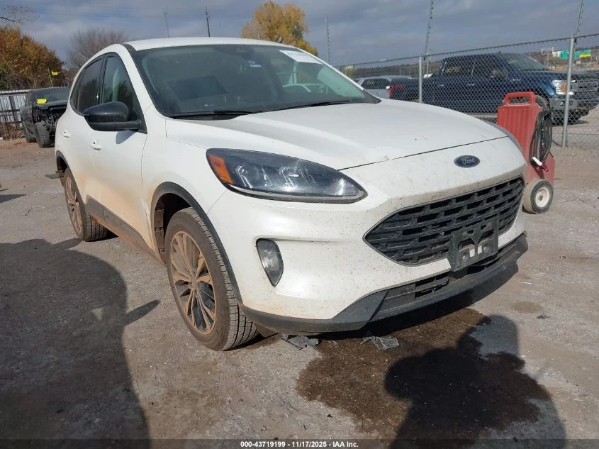 Ford Escape 2.0L I-4 DI, DOHC, VVT, TURBO, 250HP All Wheel | Mobile.bg � ����������� 1
