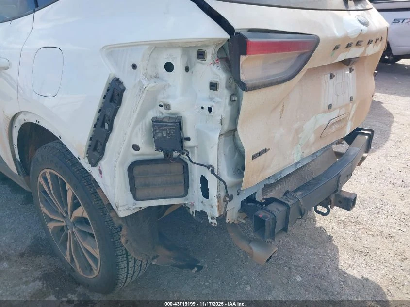 Ford Escape 2.0L I-4 DI, DOHC, VVT, TURBO, 250HP All Wheel | Mobile.bg � ����������� 13