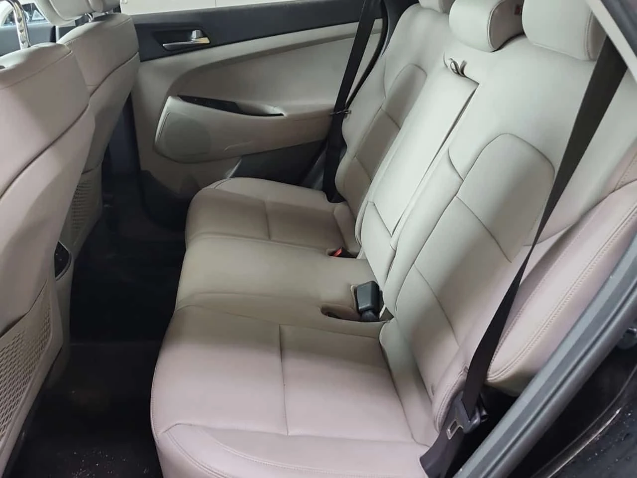 Hyundai Tucson  ULTIMATE AWD, 1.6L | ��������� | ���� �� �������� | Mobile.bg � ����������� 12
