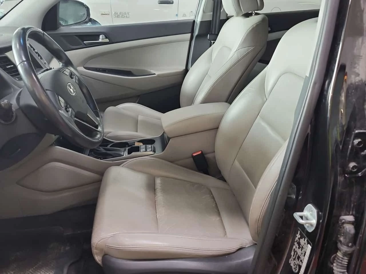 Hyundai Tucson  ULTIMATE AWD, 1.6L | ��������� | ���� �� �������� | Mobile.bg � ����������� 5