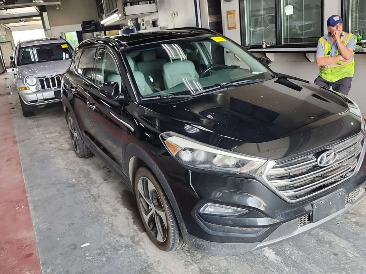 Hyundai Tucson  ULTIMATE AWD, 1.6L | ��������� | ���� �� �������� | Mobile.bg � ����������� 2