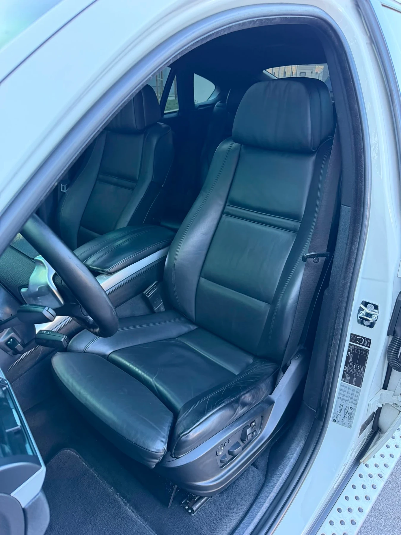 BMW X6 3.5d* 286hp* Вакуум* Подгрев* Key-less* Камера* , снимка 10 - Автомобили и джипове - 55753239