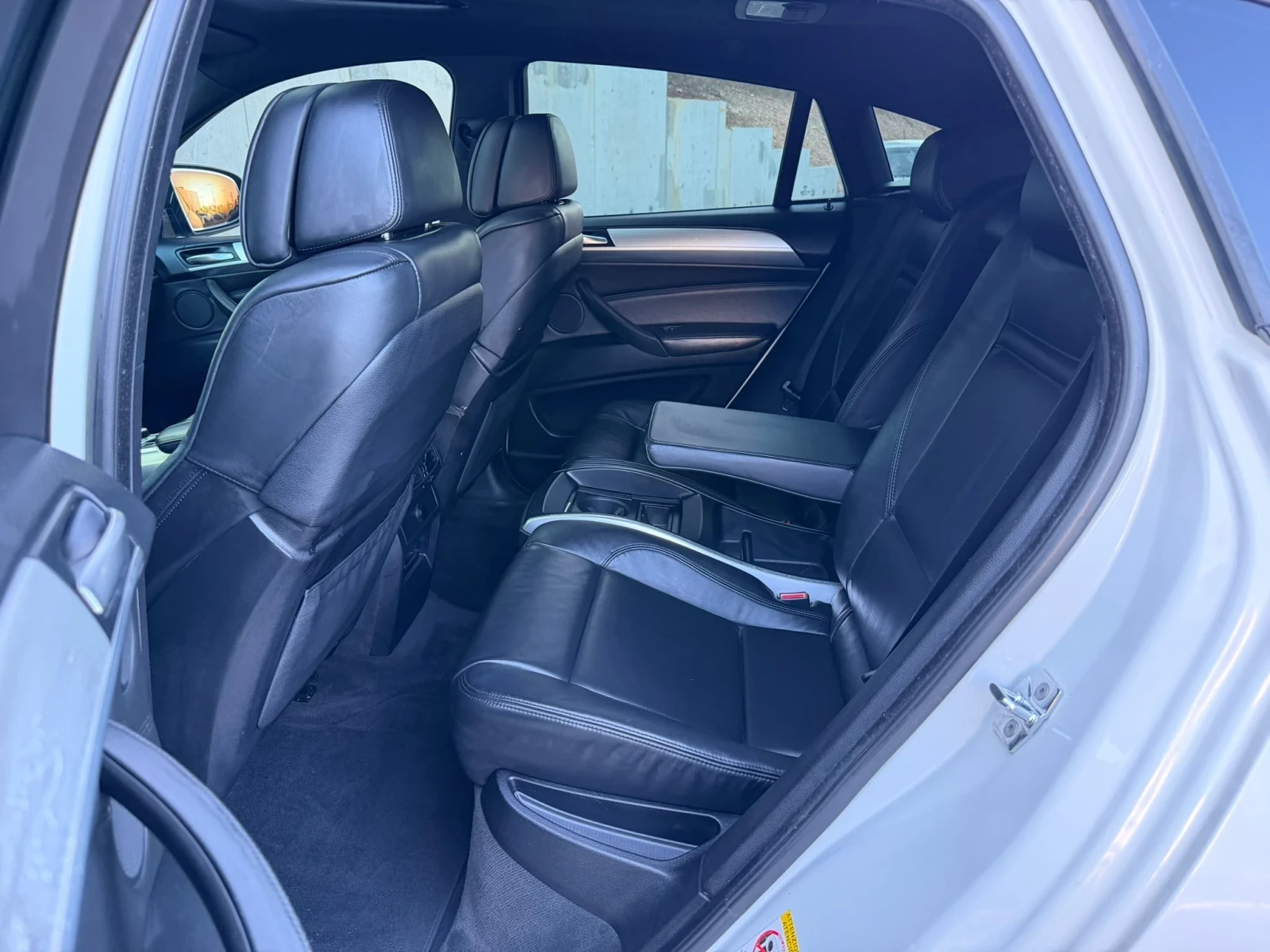 BMW X6 3.5d* 286hp* Вакуум* Подгрев* Key-less* Камера* , снимка 15 - Автомобили и джипове - 55753239
