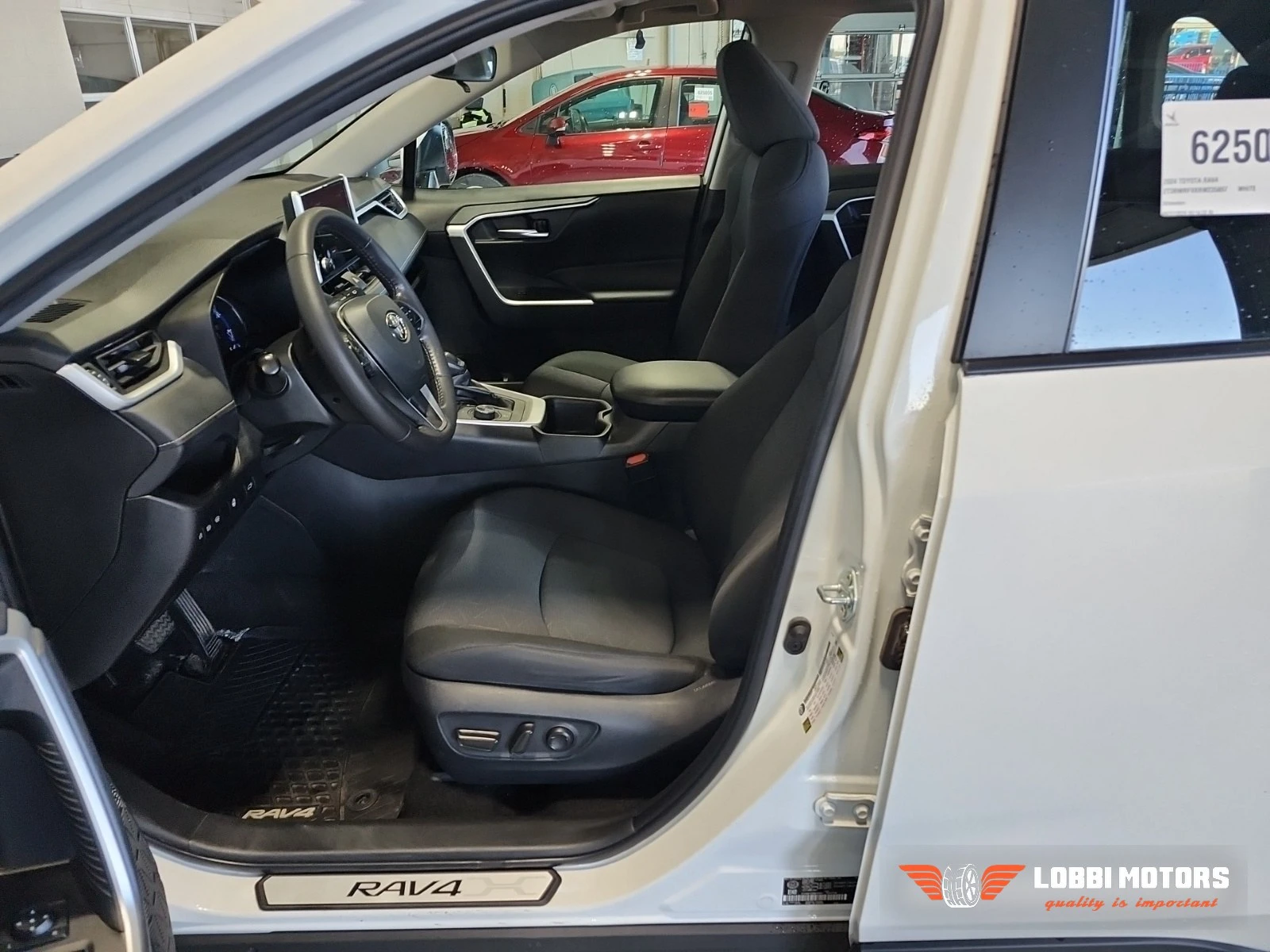 Toyota Rav4, снимка 5 - Автомобили и джипове - 55992633