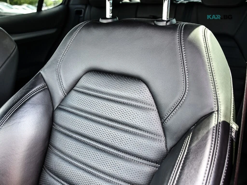 Alfa Romeo Stelvio Harman/Kardon * Ti Sport * АвтоКредит (ЦЕНА ДО БГ), снимка 12 - Автомобили и джипове - 56134965