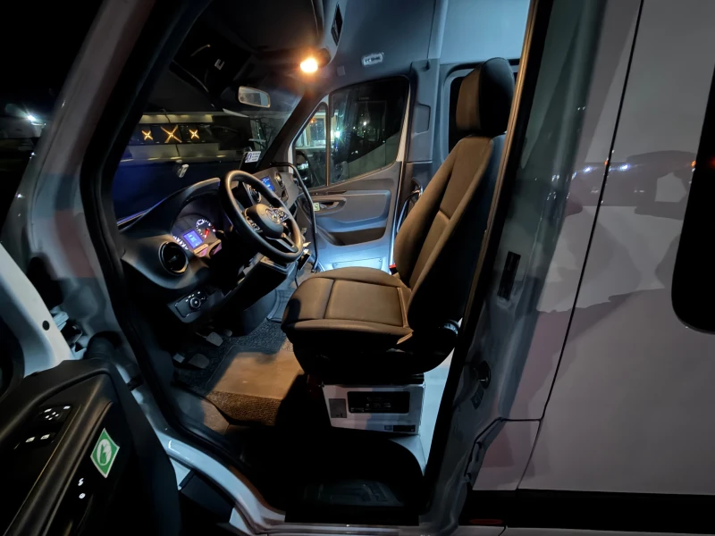 Mercedes-Benz Sprinter 516 Elegance CDI авт.врата.24ss NEGO BUS EVM Limited, снимка 5 - Бусове и автобуси - 52577644