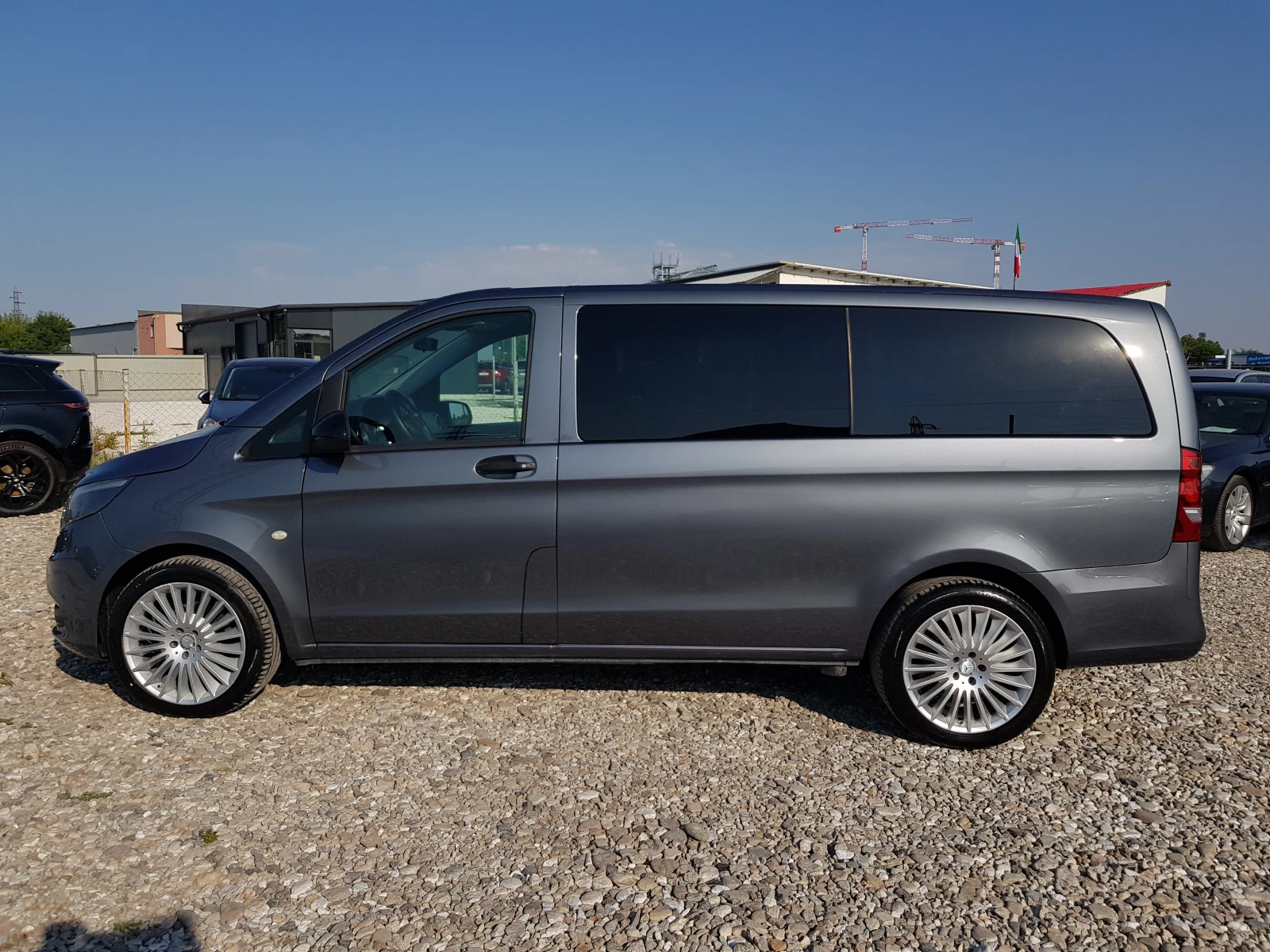 Mercedes-Benz Vito Extra Long Premium 7+ 1 места ЛИЗИНГ, снимка 8 - Бусове и автобуси - 55644015