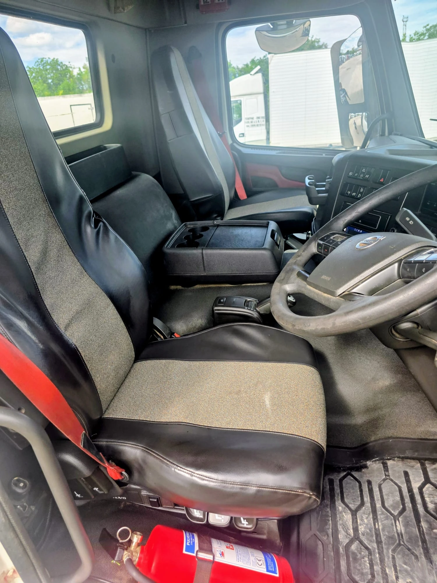 Volvo Fm FMX ЗЪРНОВОЗ, снимка 13 - Камиони - 55139438
