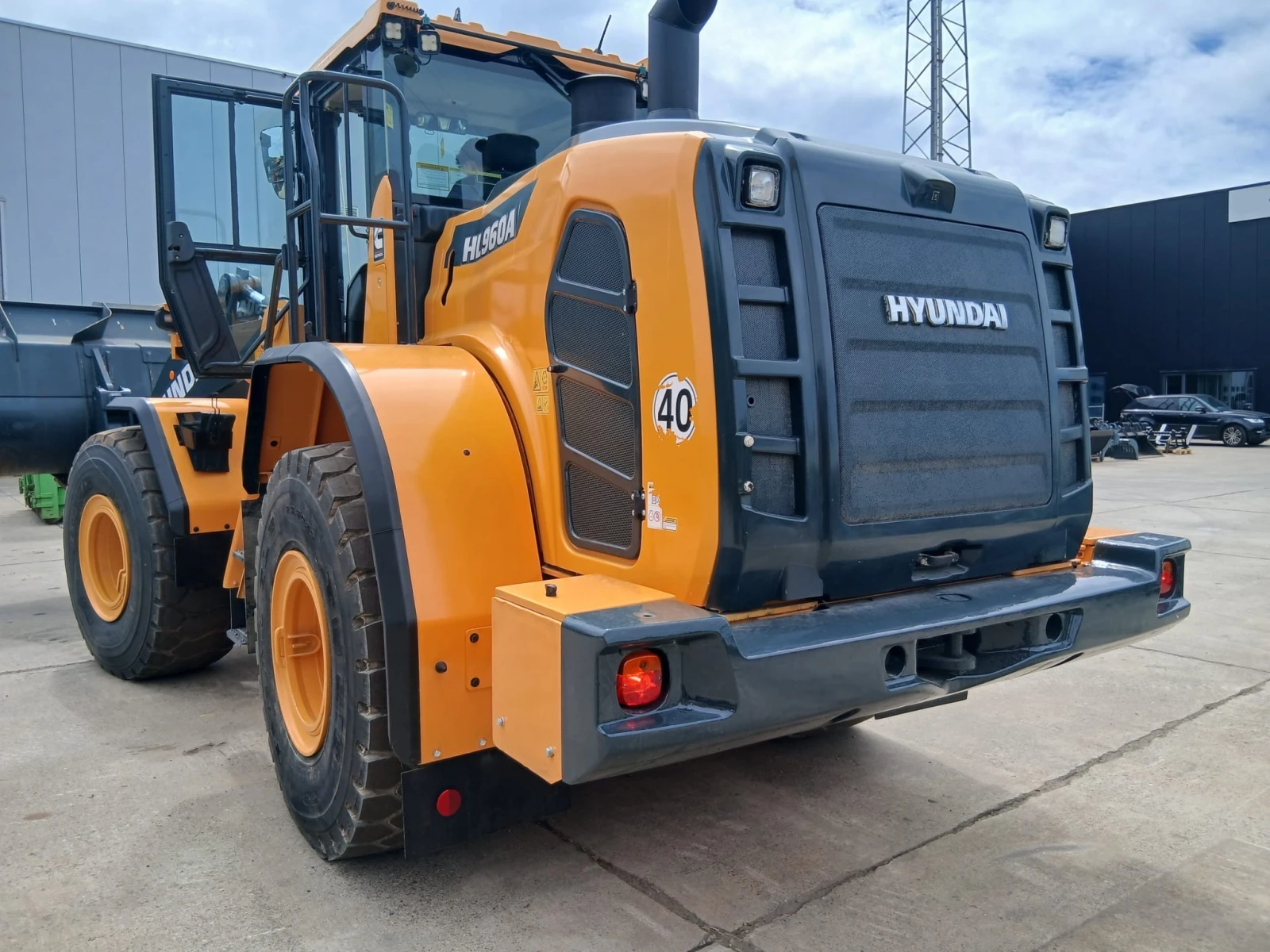 Челен товарач Hyundai HL 960 A ЛИЗИНГ - изображение 3