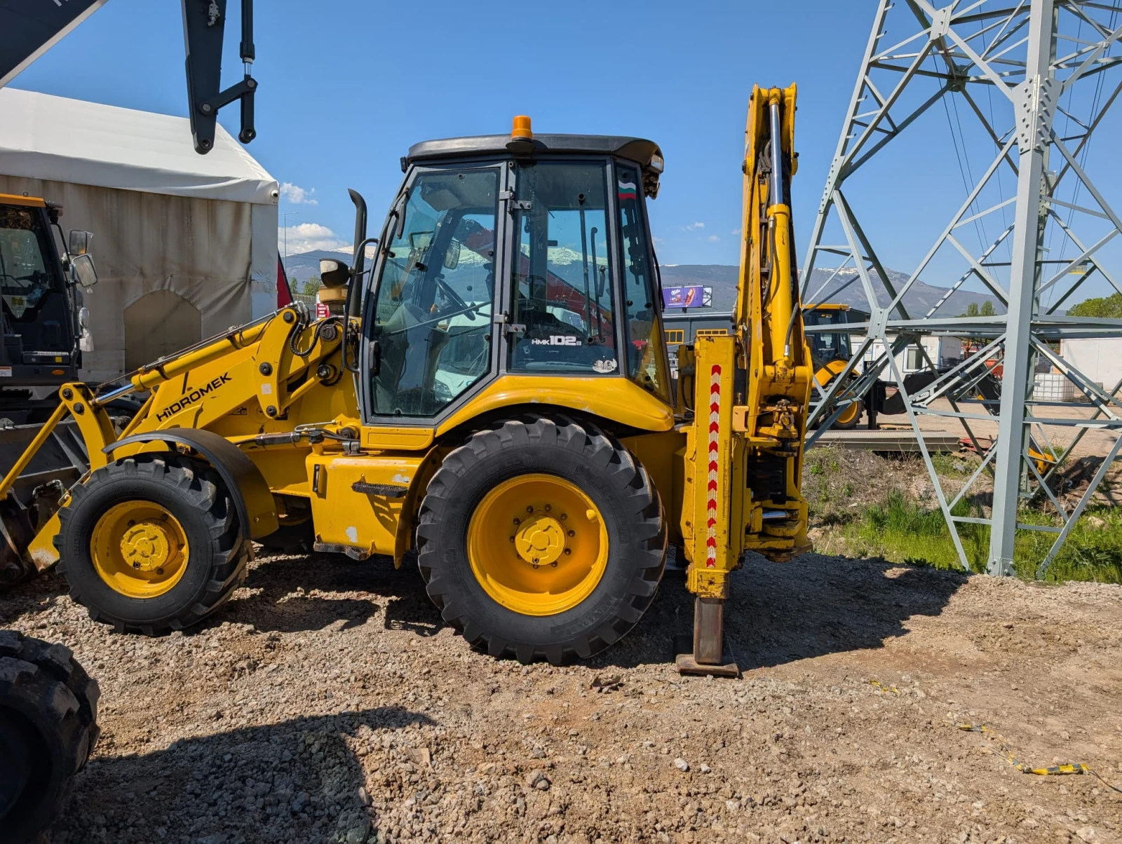 Багер Hidromek 102B