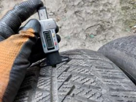 Гуми Зимни 225/55R17, снимка 4