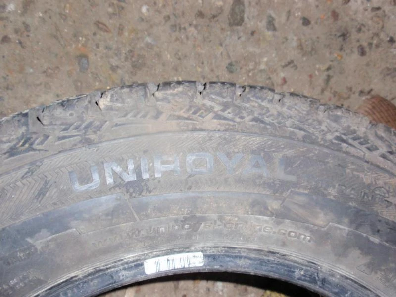 Гуми Всесезонни 215/65R16, снимка 6 - Гуми и джанти - 6312467