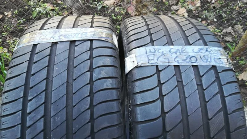 Гуми Летни 225/50R17, снимка 1 - Гуми и джанти - 26833831