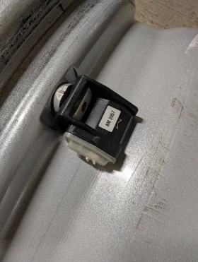 Джанти за Mercedes-Benz E 350, снимка 3 - Гуми и джанти - 52369663