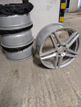Джанти за Mercedes-Benz E 350, снимка 2 - Гуми и джанти - 52369663