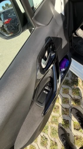 Peugeot 208 1.6 HDI, снимка 12 - Автомобили и джипове - 56348598