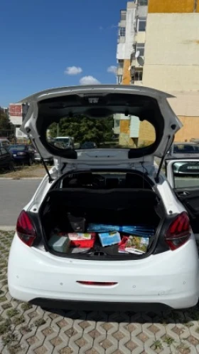 Peugeot 208 1.6 HDI, снимка 5 - Автомобили и джипове - 56348598