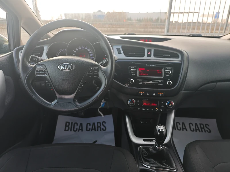 Kia Ceed 1.4i 100к.с, снимка 10 - Автомобили и джипове - 48315700