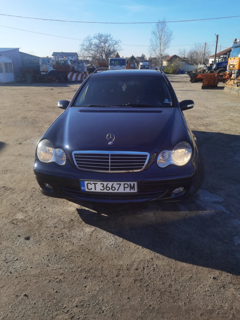 Mercedes-Benz C 200, снимка 1 - Автомобили и джипове - 48375592