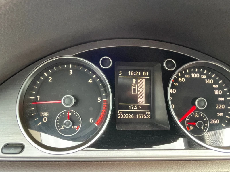 VW Passat 2.0 TDI 140hp, снимка 5 - Автомобили и джипове - 52228419