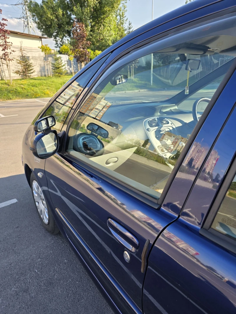 Citroen Xsara picasso, снимка 9 - Автомобили и джипове - 52788896