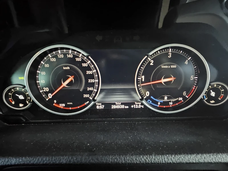 BMW 5 Gran Turismo 530 D M pack, снимка 10 - Автомобили и джипове - 51517987