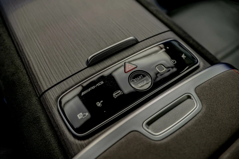 Mercedes-Benz EQS 53 AMG/Magno/Hyper Screen/Burmester/Обдухване/4Mat, снимка 12 - Автомобили и джипове - 51826527